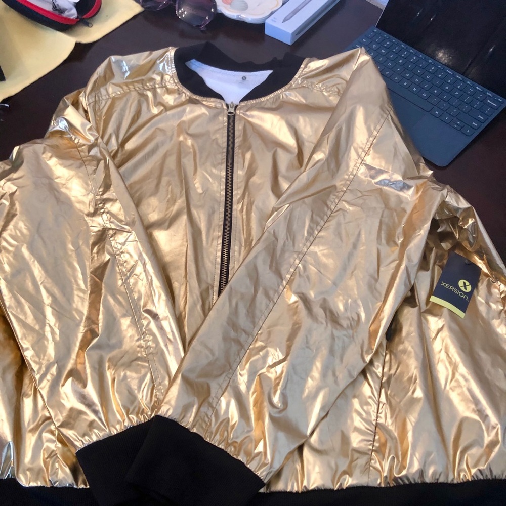XERSION Jacket 🧥 - Picture 7 of 8